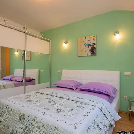 شقة Three-bedroom In Kresevo