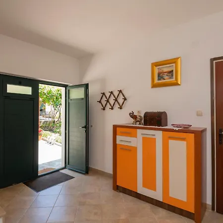 Διαμέρισμα Three-bedroom In Kresevo