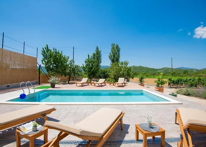 شقة Three-bedroom In Kresevo